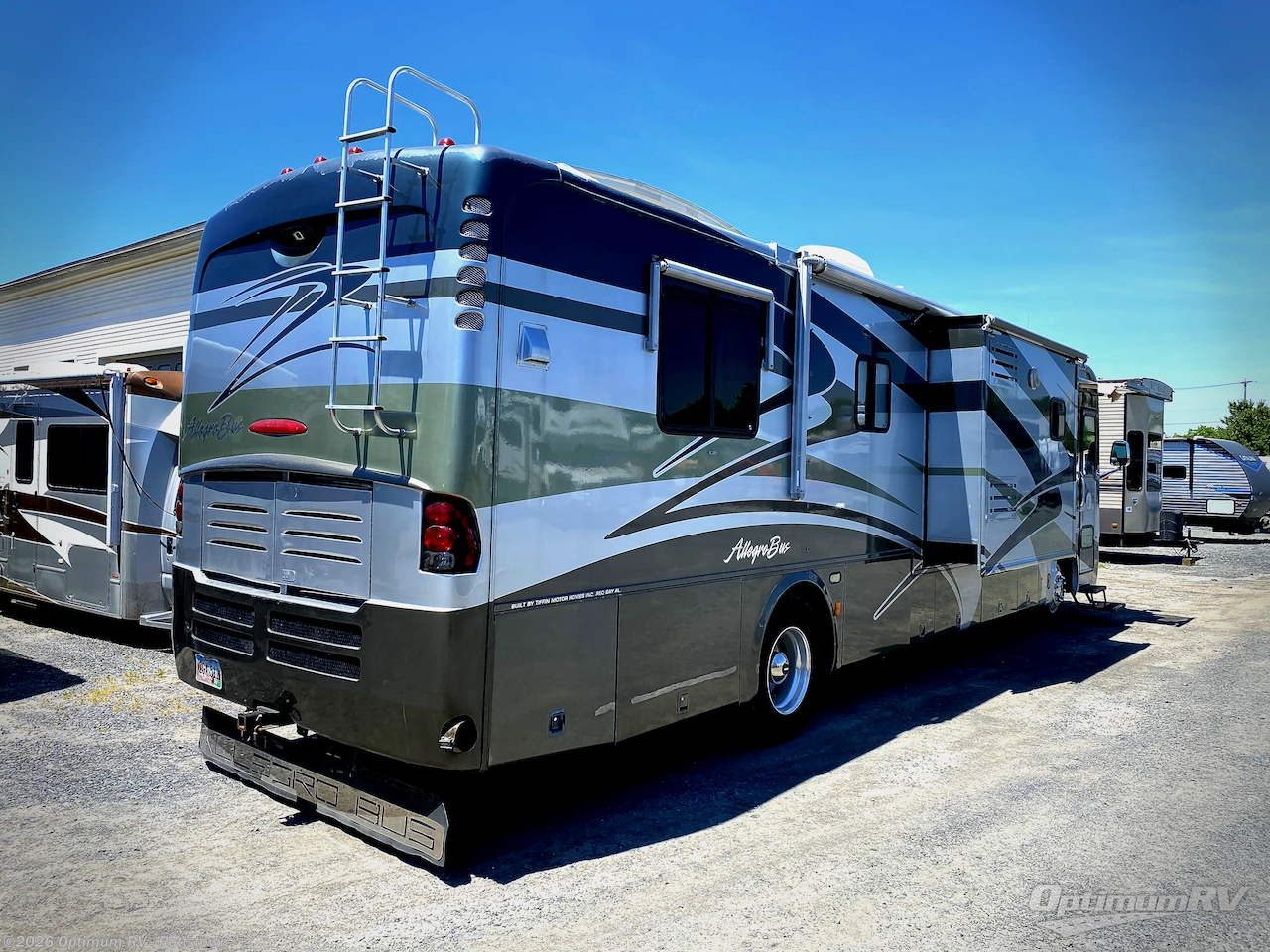 2004 Tiffin Allegro Bus 38TGP - Used Class A For Sale by Optimum RV - Pottstown in Pottstown, Pennsylvania