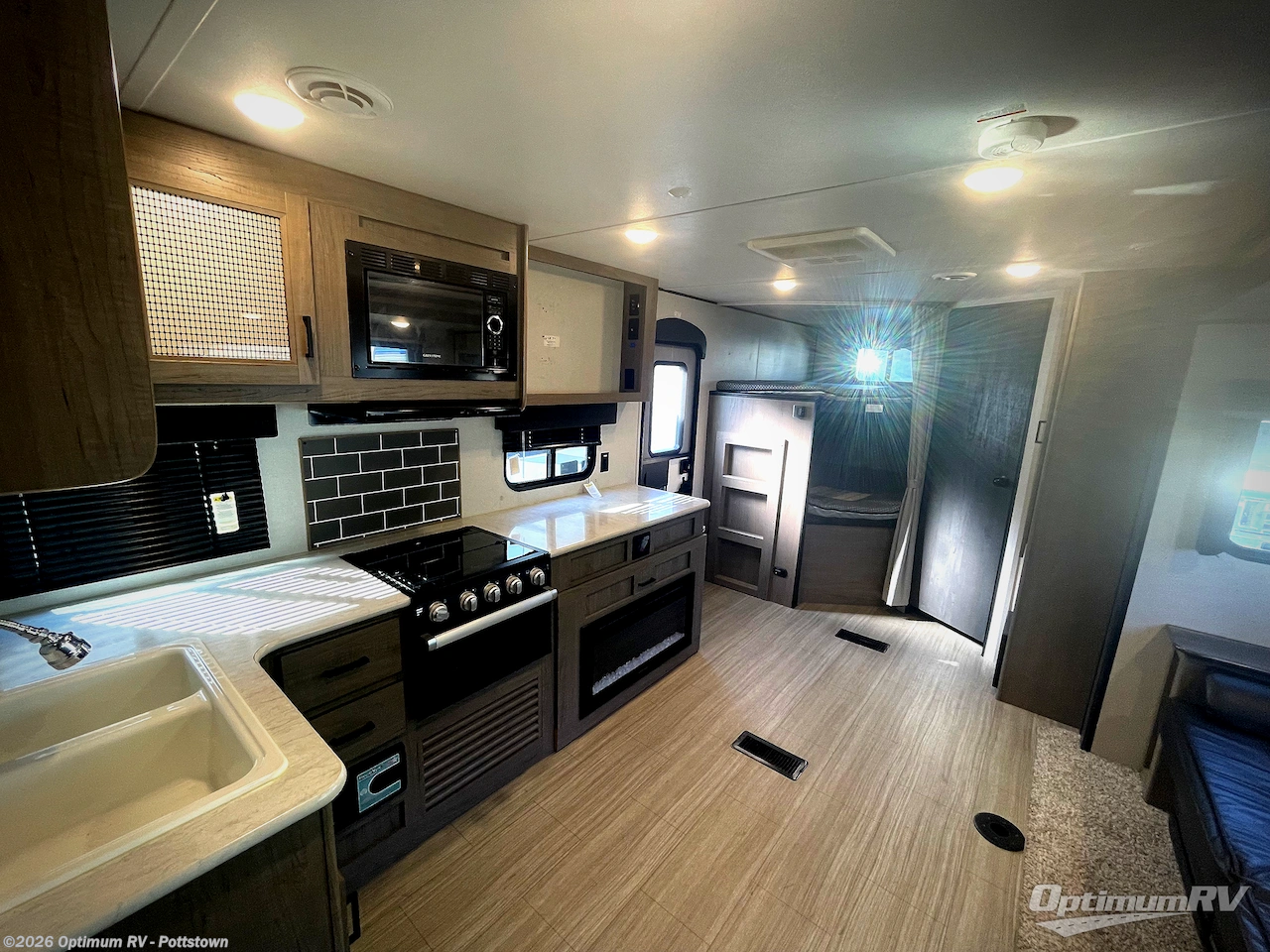 Used 2021 Keystone Hideout 250BH available in Pottstown, Pennsylvania