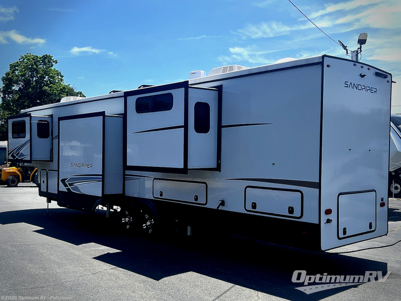 2024 Sandpiper Luxury 391FLRB by Forest River from Optimum RV - Pottstown in Pottstown, Pennsylvania