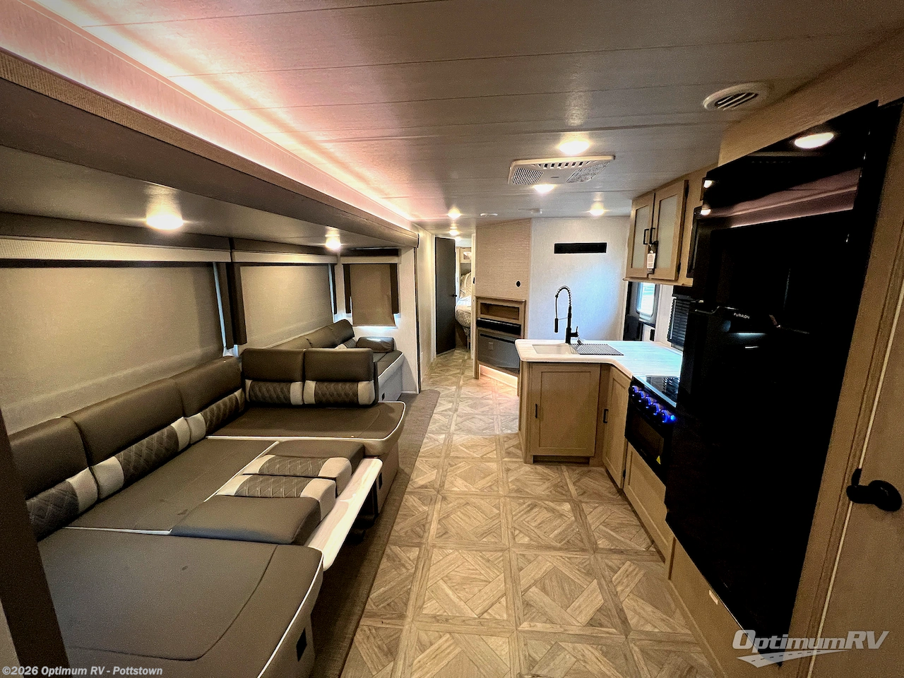Used 2024 Forest River Wildwood 29VBUDX available in Pottstown, Pennsylvania