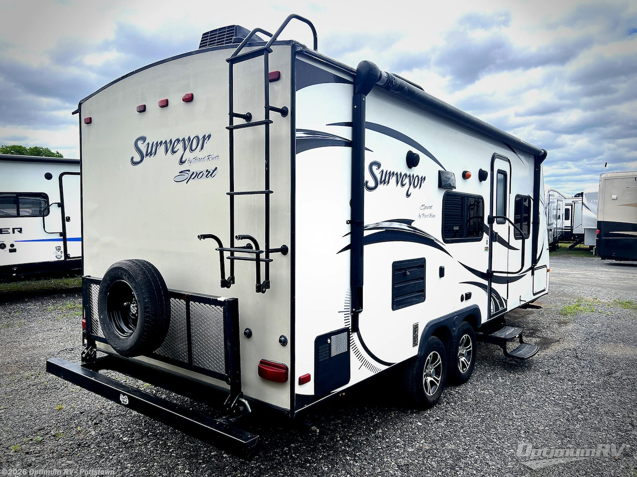 2014 Forest River Surveyor Sport SP 220RBS - Used Travel Trailer For Sale by Optimum RV - Pottstown in Pottstown, Pennsylvania features Slideout