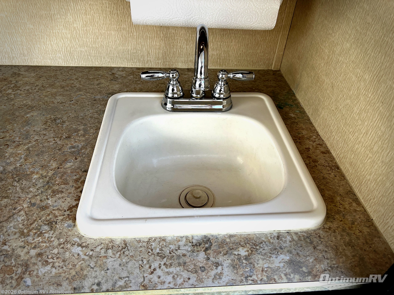 Used 2013 Keystone Sprinter Copper Canyon 324FWBHS available in Pottstown, Pennsylvania