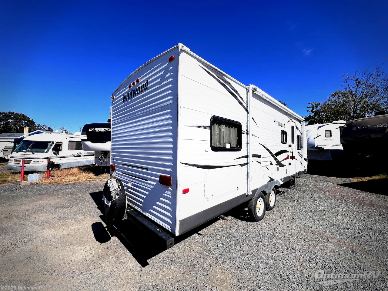 2013 Forest River Wildwood 26TBSS - Used Travel Trailer For Sale by Optimum RV - Pottstown in Pottstown, Pennsylvania features Slideout