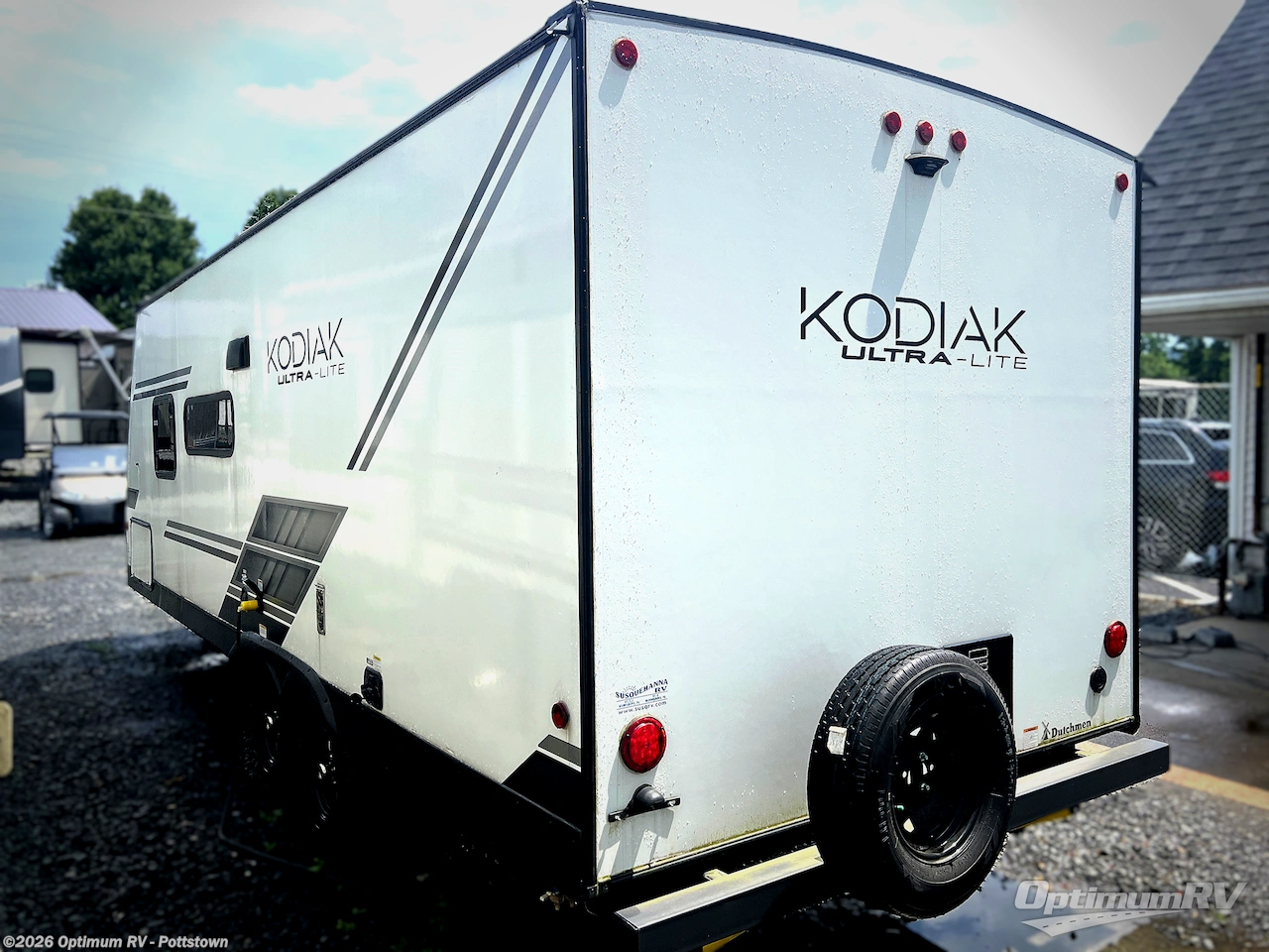 2022 Dutchmen Kodiak Ultra-Lite 227BH - Used Travel Trailer For Sale by Optimum RV - Pottstown in Pottstown, Pennsylvania features Awning