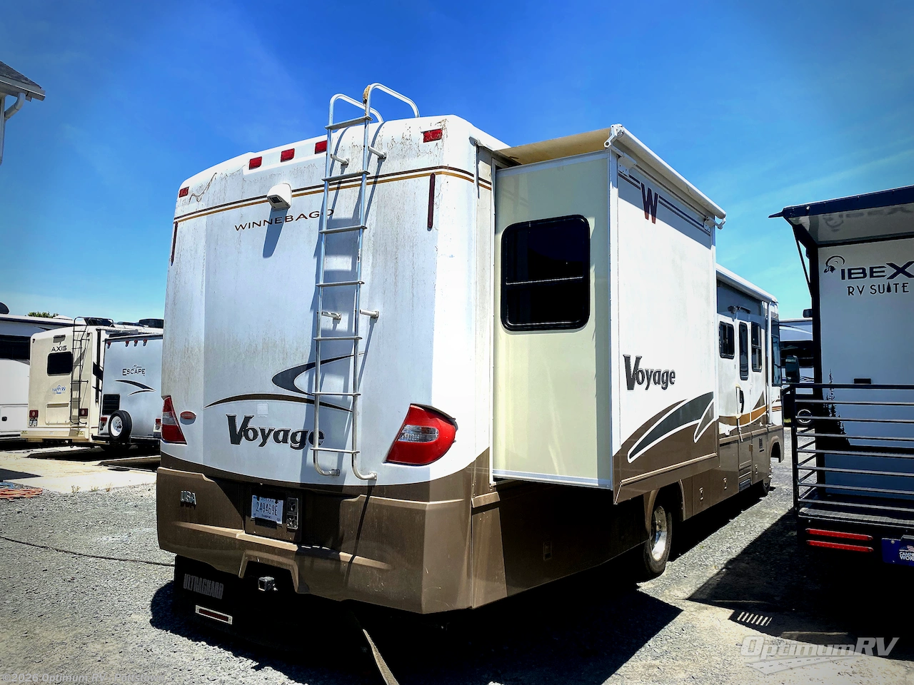 2006 Winnebago Voyage 31W - Used Class A For Sale by Optimum RV - Pottstown in Pottstown, Pennsylvania features Slideout