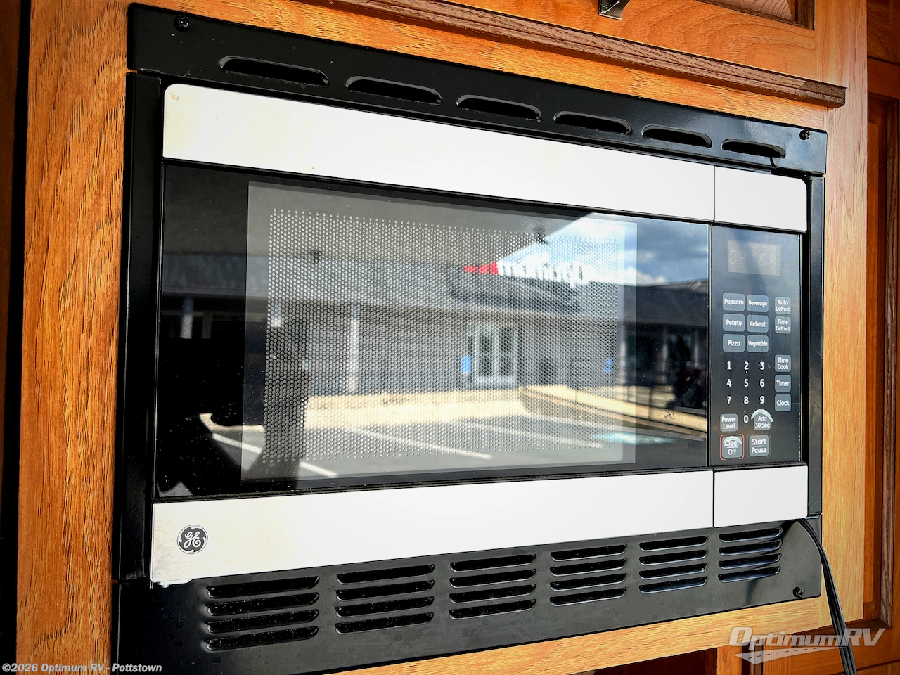 Used 2013 Palomino Sabre 36QBOK available in Pottstown, Pennsylvania