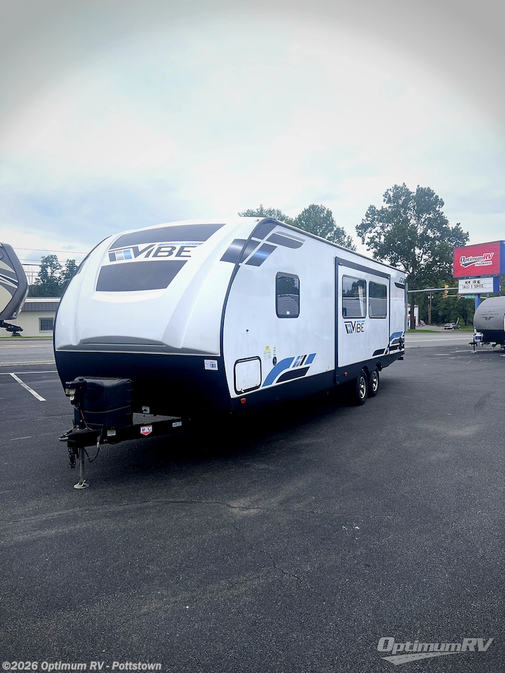 2021 Forest River Vibe 28RB - Used Travel Trailer For Sale by Optimum RV - Pottstown in Pottstown, Pennsylvania features Slideout, Awning