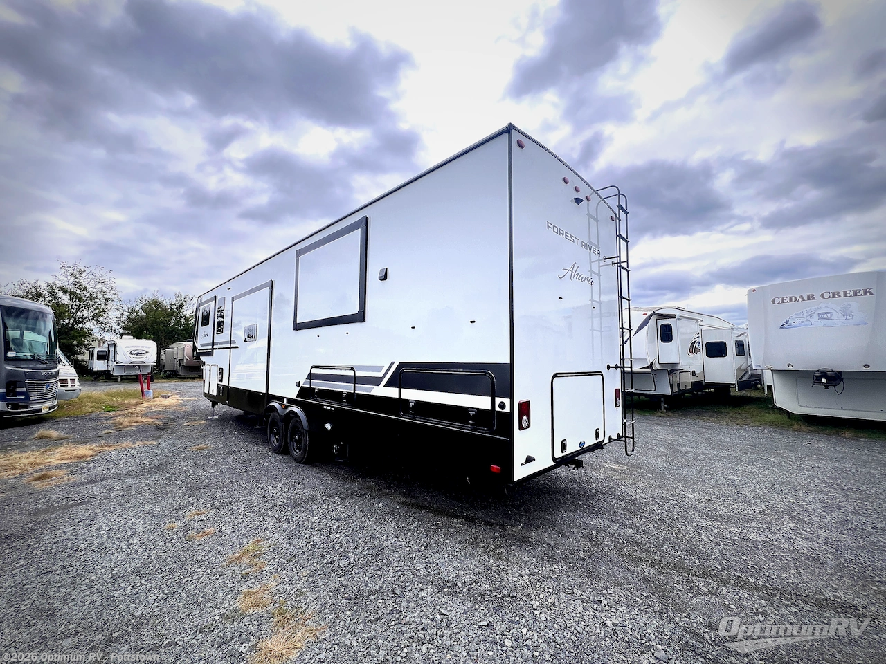 2027 Ahara 380FL by East to West from Optimum RV - Pottstown in Pottstown, Pennsylvania