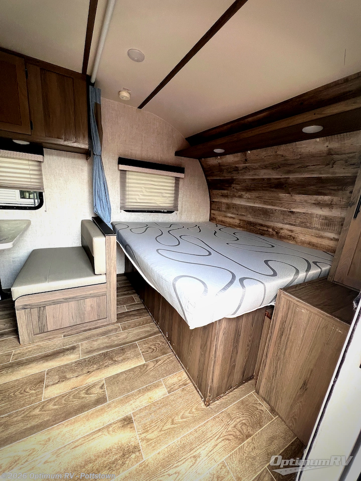 Used 2021 Gulf Stream Enlighten 18BH available in Pottstown, Pennsylvania
