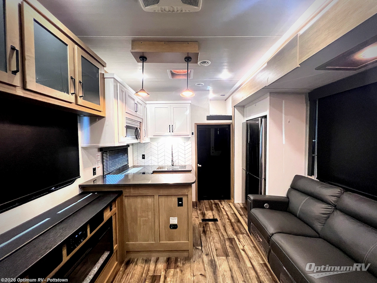Used 2022 Keystone Raptor 351 available in Pottstown, Pennsylvania