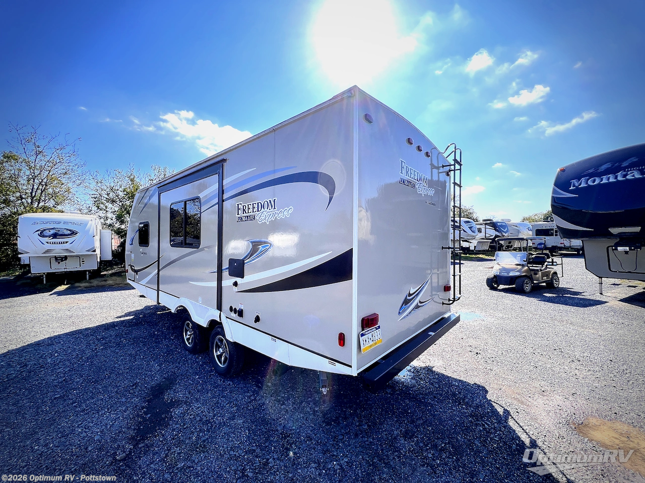 2018 Freedom Express Ultra Lite 231RBDS by Coachmen from Optimum RV - Pottstown in Pottstown, Pennsylvania