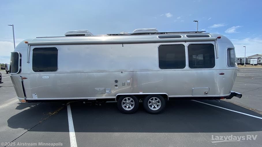 2023 Airstream Flying Cloud 27FB RV for Sale in Monticello, MN 55362 ...