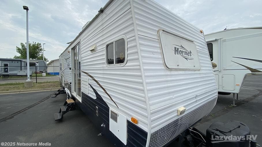 2007 Keystone 33FKDS RV for Sale in Monticello, MN 55362