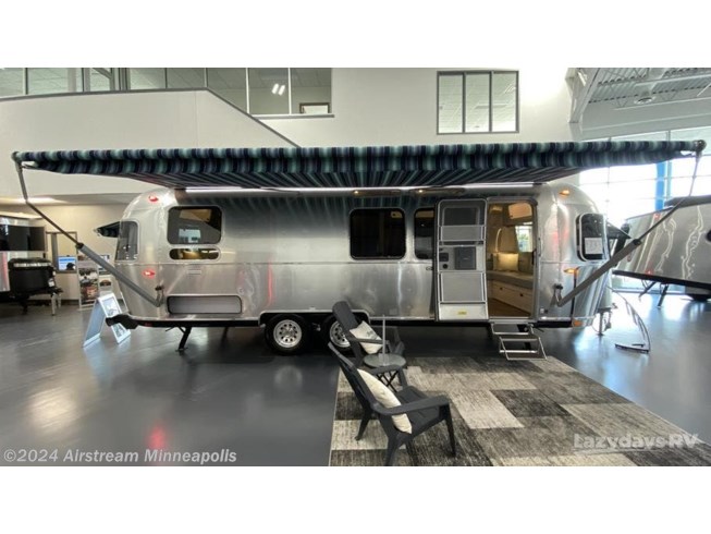 2024 Airstream International 28RB - New Travel Trailer For Sale by Airstream Minneapolis in Monticello, Minnesota