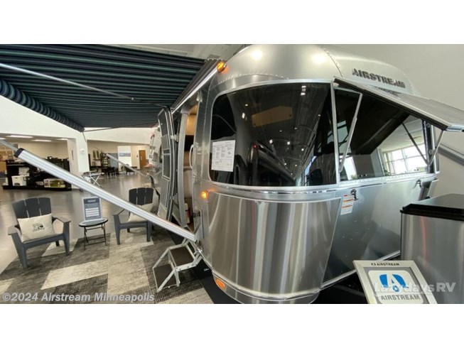 New 2024 Airstream International 28RB available in Monticello, Minnesota
