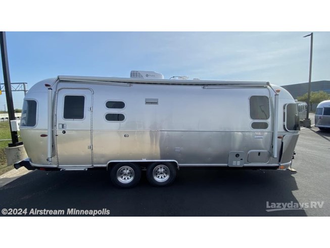 2024 Airstream International 25FB - New Travel Trailer For Sale by Airstream Minneapolis in Monticello, Minnesota
