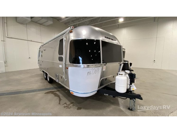 New 2024 Airstream Flying Cloud 25 FB available in Monticello, Minnesota