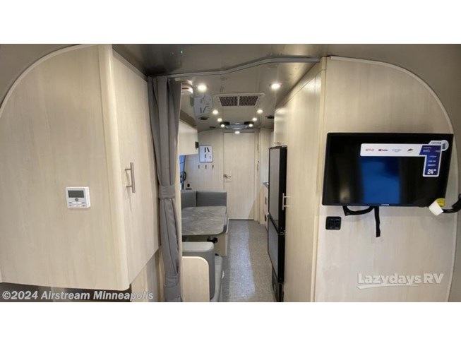 2024 Flying Cloud 23 FB by Airstream from Airstream Minneapolis in Monticello, Minnesota