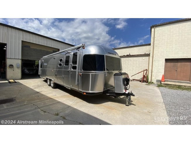 New 2024 Airstream Classic 30RB available in Monticello, Minnesota