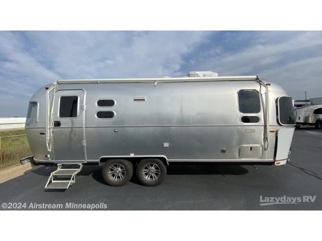 2024 Airstream Trade Wind 25FB - New Travel Trailer For Sale by Airstream Minneapolis in Monticello, Minnesota