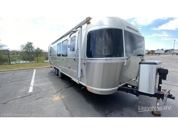 Used 2022 Airstream Pottery Barn Special Edition 28RB Twin available in Monticello, Minnesota