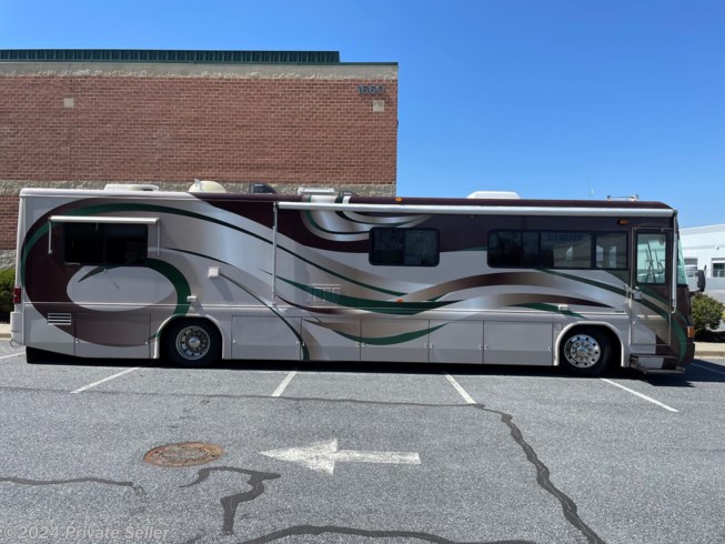 Used 1996 Country Coach Intrigue available in Throop, Pennsylvania