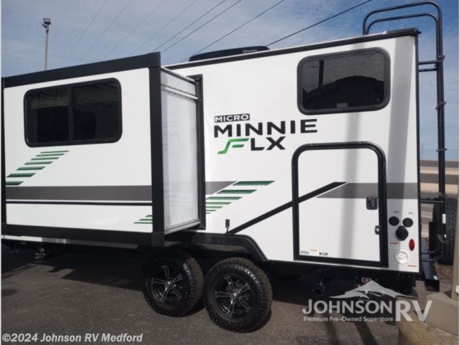 New 2022 Winnebago Micro Minnie 2100BH available in Medford, Oregon