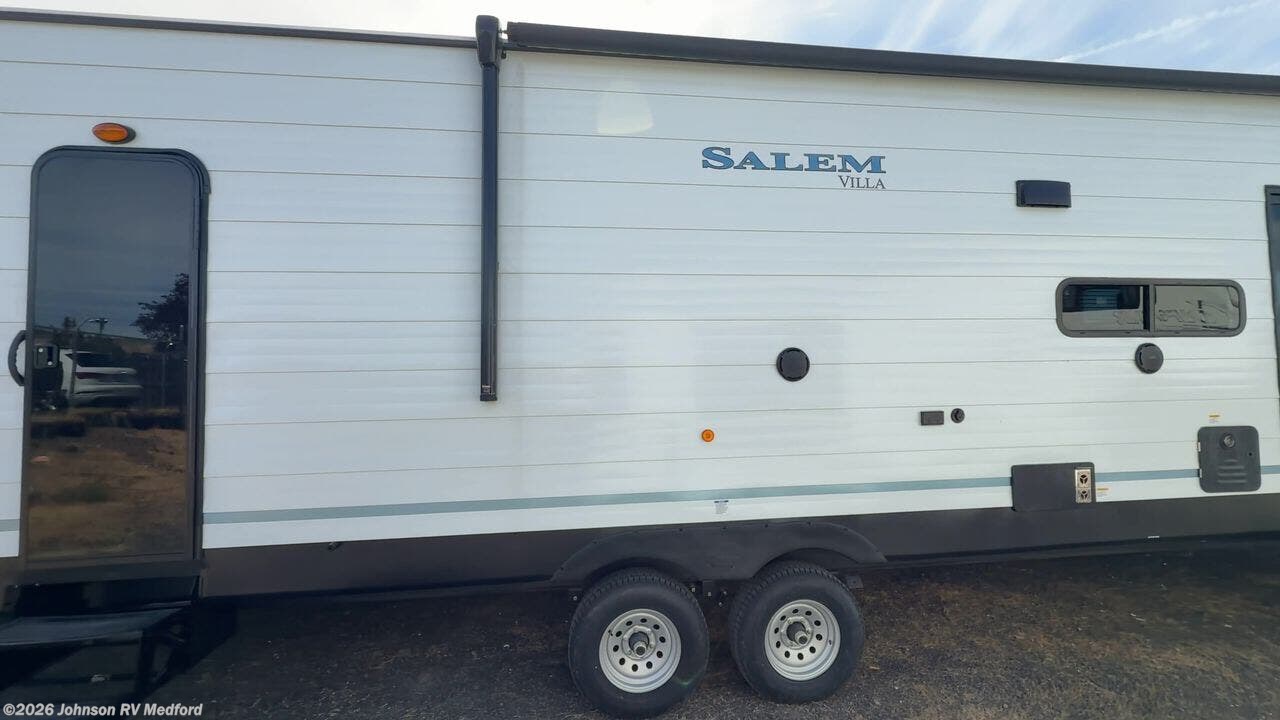 New 2025 Forest River Salem Villa 40FDEN available in Medford, Oregon