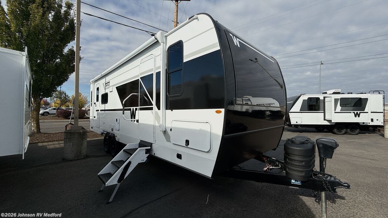 2026 Thrive 25RLS by Winnebago from Johnson RV Medford in Medford, Oregon