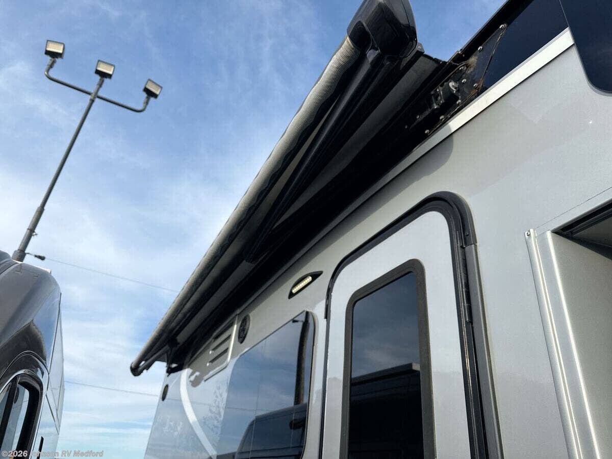 2019 Isata 3 Series Mercedes-Benz FW 24 by Dynamax Corp from Johnson RV Medford in Medford, Oregon