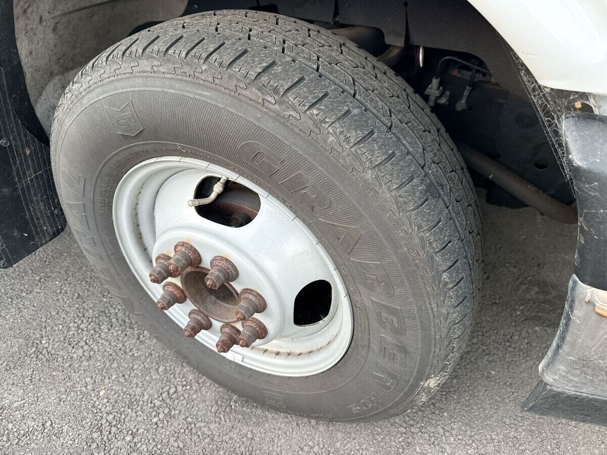 2022 Thor Motor Coach Chateau 22E - Used Class C For Sale by Johnson RV Medford in Medford, Oregon