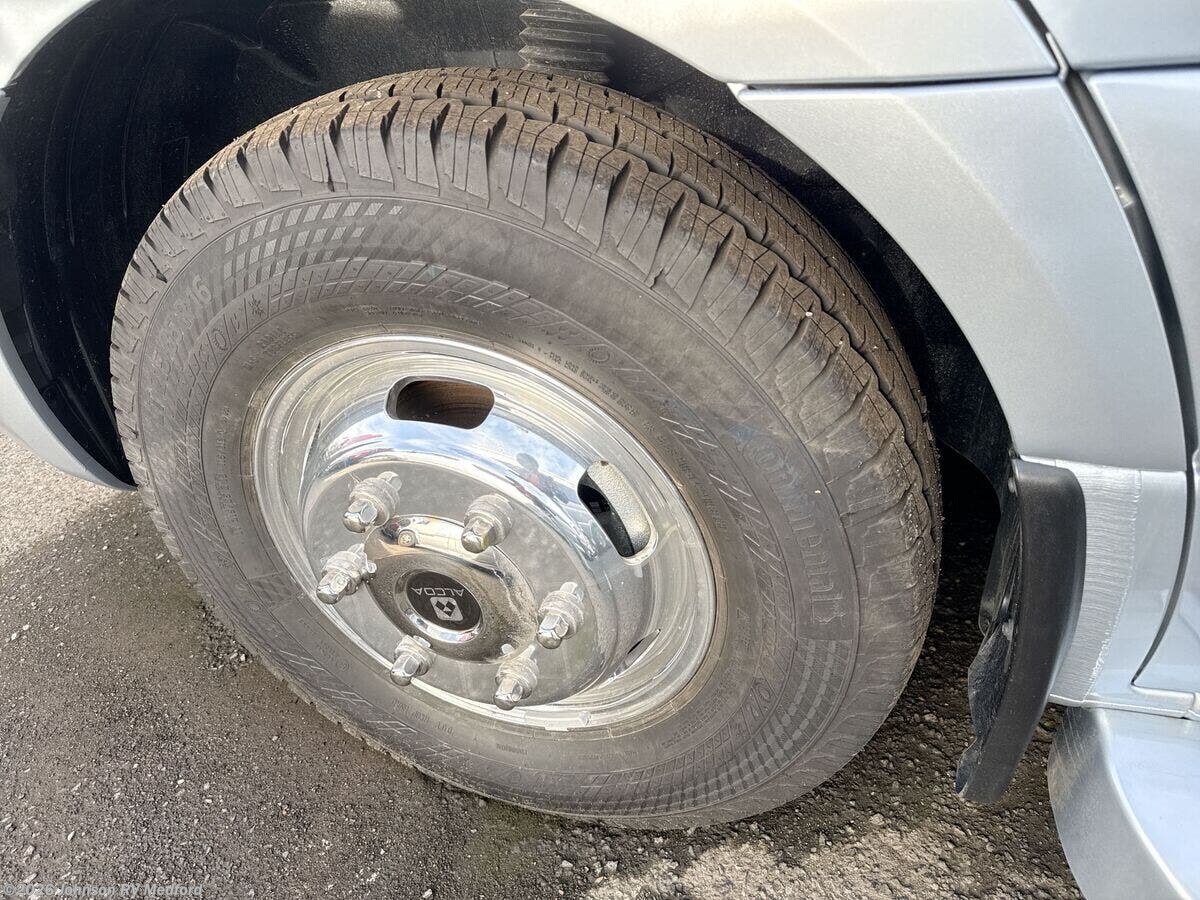 2026 Pleasure-Way Plateau RB - New Class B For Sale by Johnson RV Medford in Medford, Oregon