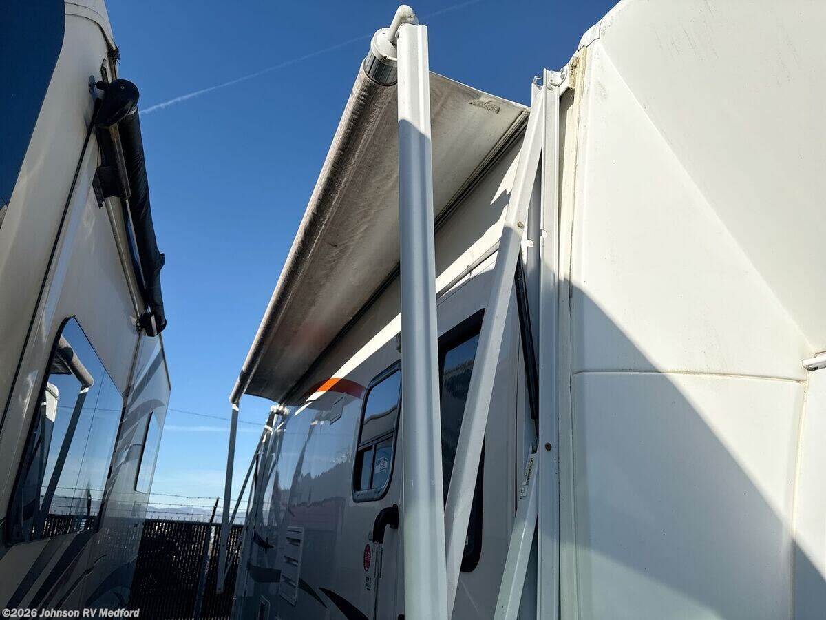 2015 Lexington Lexington Ford 265DS by Miscellaneous from Johnson RV Medford in Medford, Oregon