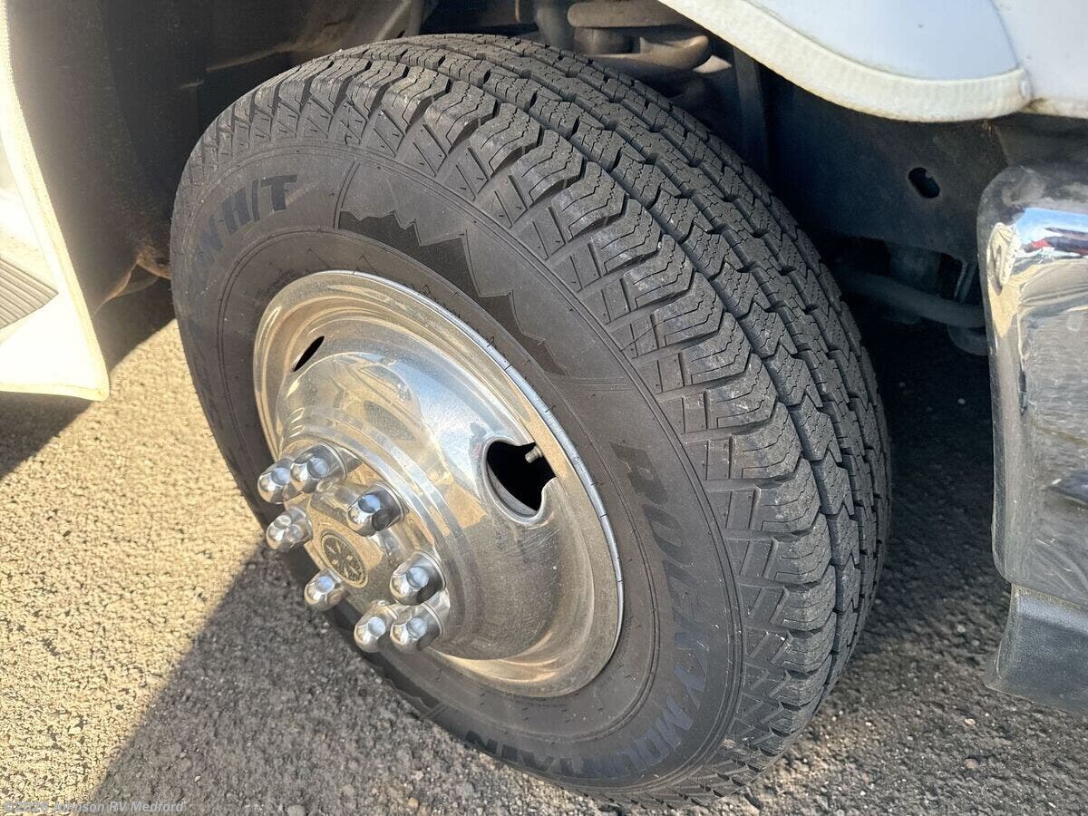 2015 Miscellaneous Lexington Lexington Ford 265DS - Used Class C For Sale by Johnson RV Medford in Medford, Oregon