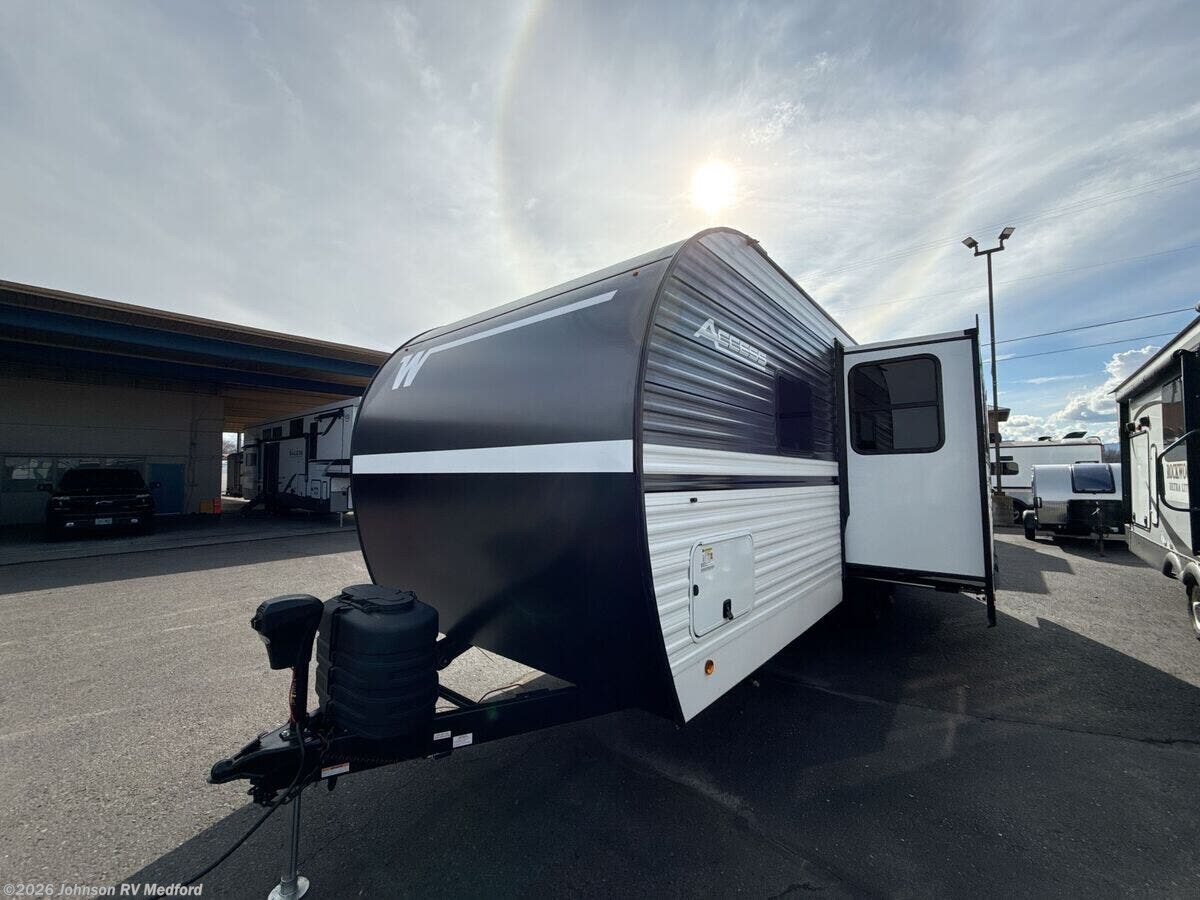 2026 Winnebago Access 24RB - New Travel Trailer For Sale by Johnson RV Medford in Medford, Oregon