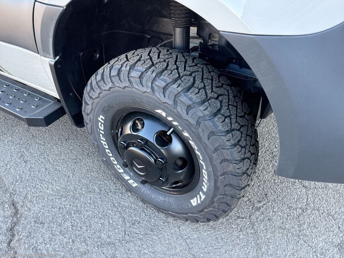 2026 Storyteller Overland Crew Mode XL - New Class B For Sale by Johnson RV Medford in Medford, Oregon