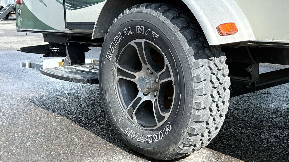 2015 R-Pod 179 by Forest River from Johnson RV Medford in Medford, Oregon