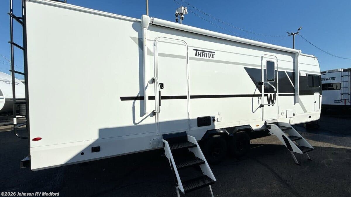 New 2026 Winnebago Thrive 26FKD available in Medford, Oregon