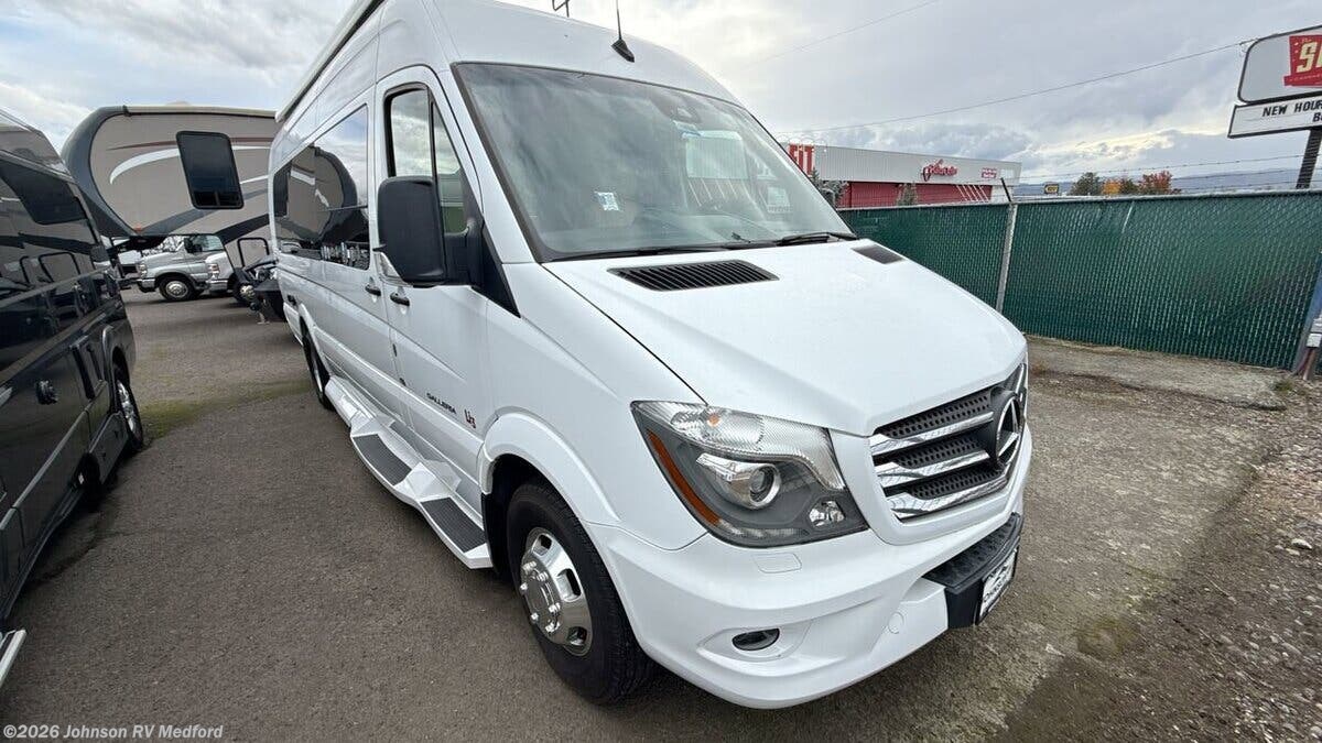 2019 Galleria 24FL by Coachmen from Johnson RV Medford in Medford, Oregon