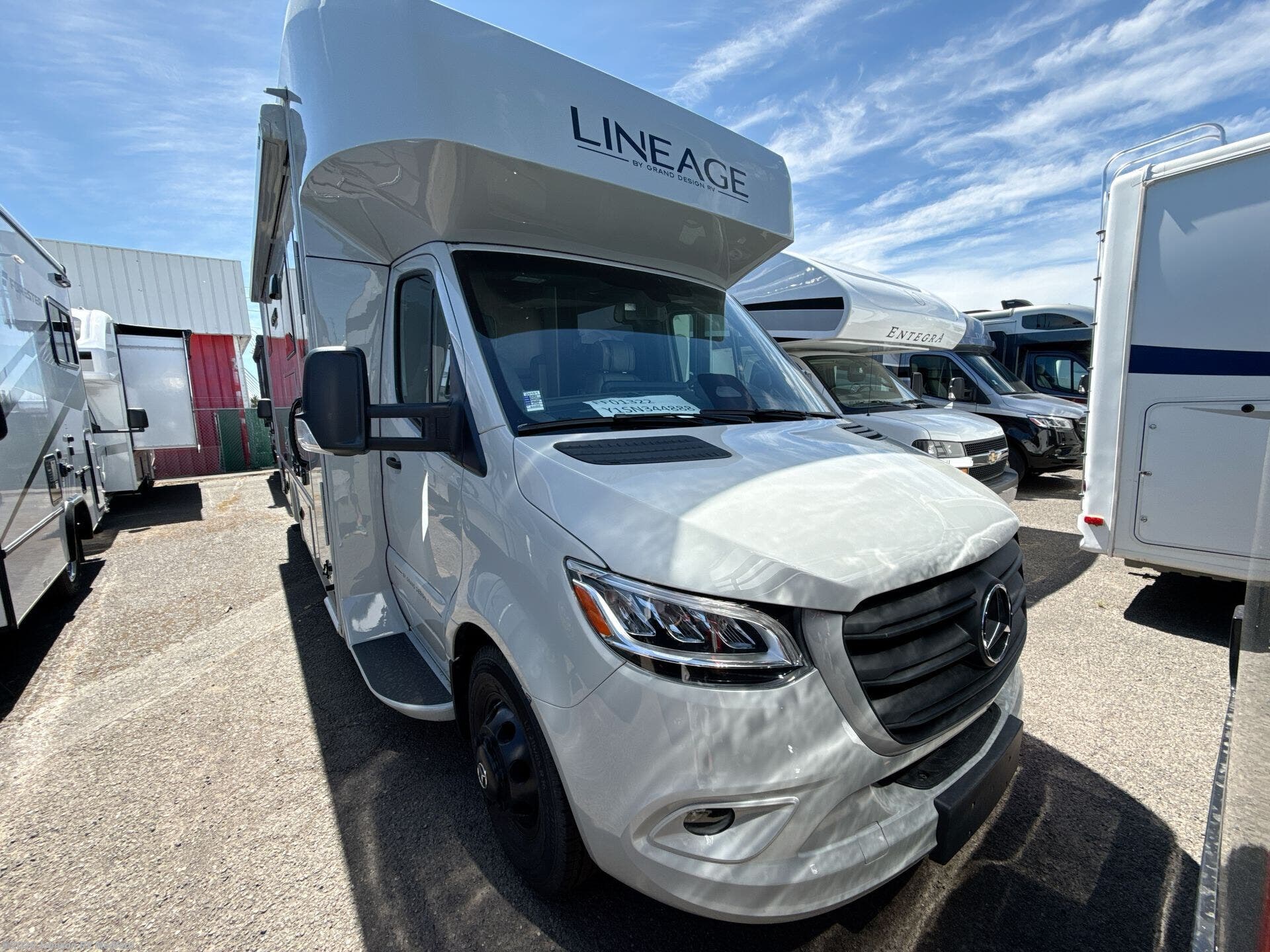 New 2026 Grand Design Lineage 25FW available in Medford, Oregon