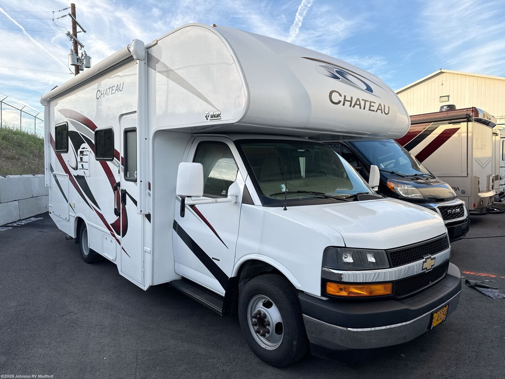 2022 Chateau 22E by Thor Motor Coach from Johnson RV Medford in Medford, Oregon