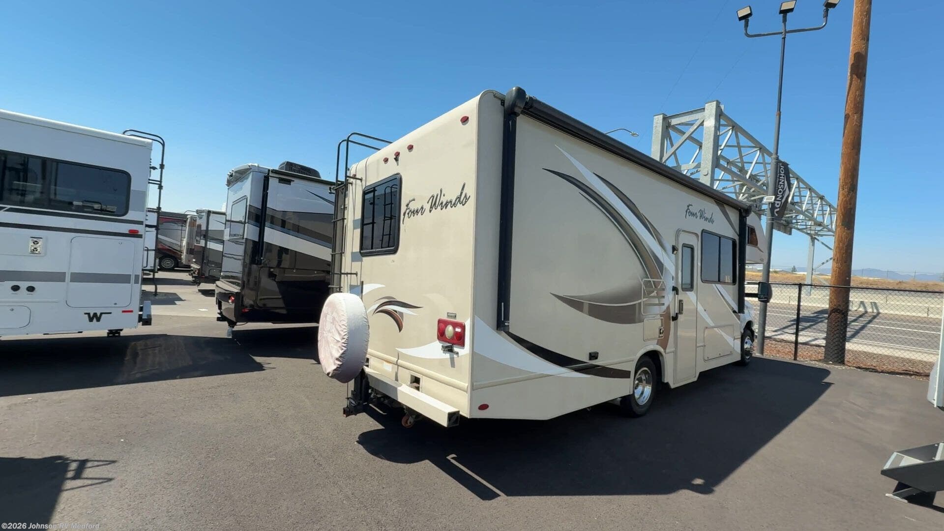 2018 Four Winds 26B by Thor Motor Coach from Johnson RV Medford in Medford, Oregon