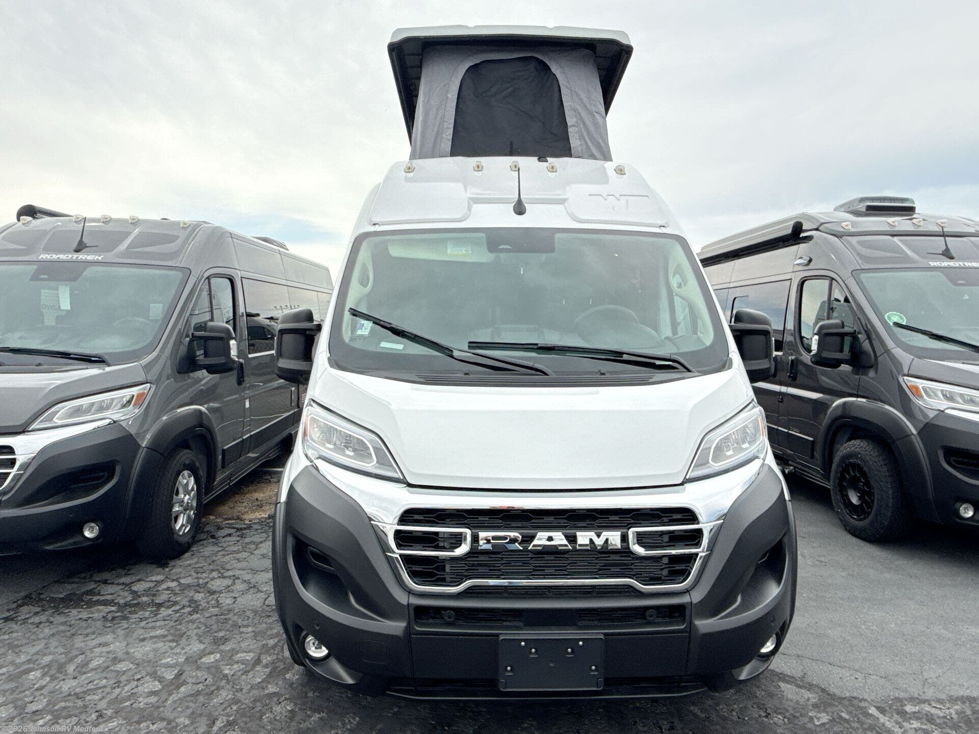 2027 Solis 59P by Winnebago from Johnson RV Medford in Medford, Oregon