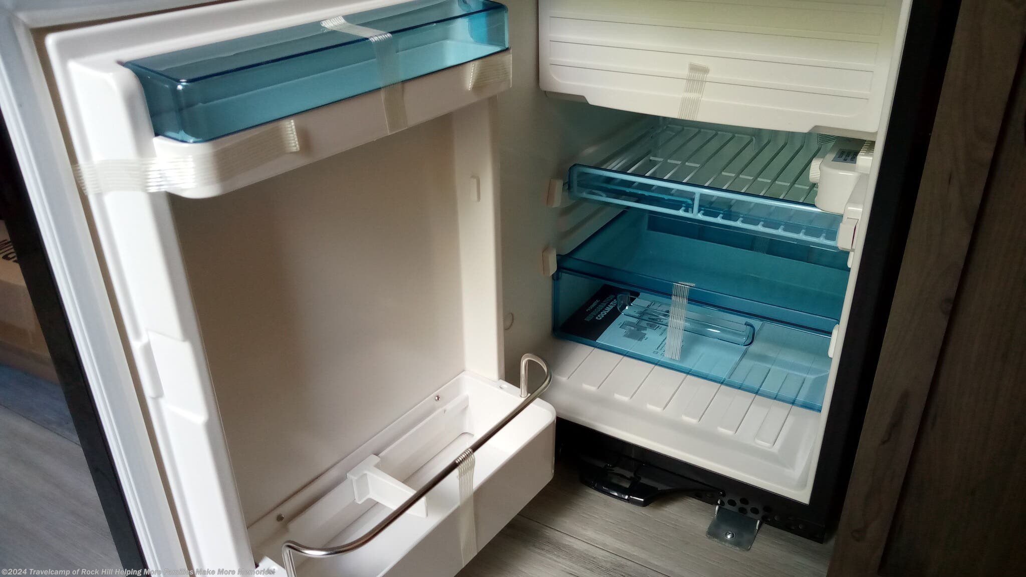 dometic cr 1110 danfoss compressor refrigerator