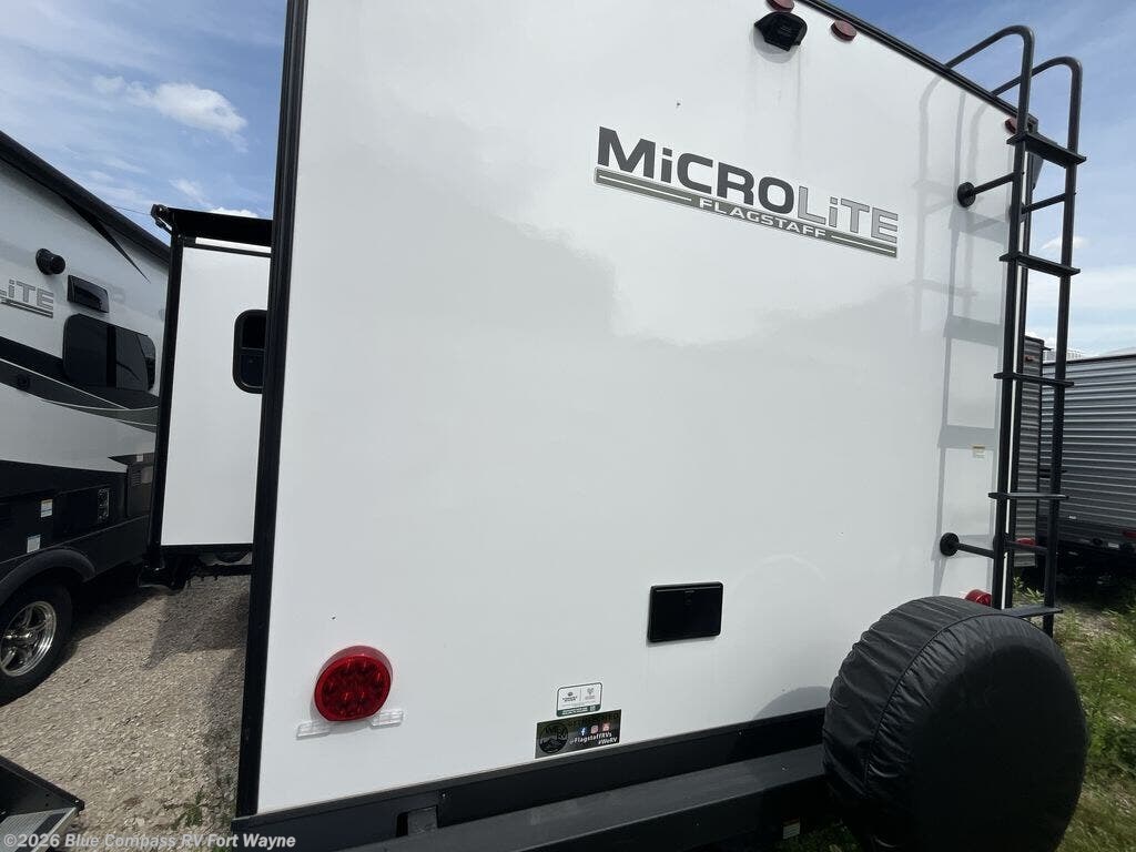 2025 Flagstaff Micro Lite 22FBS by Forest River from Blue Compass RV Fort Wayne in Columbia City, Indiana