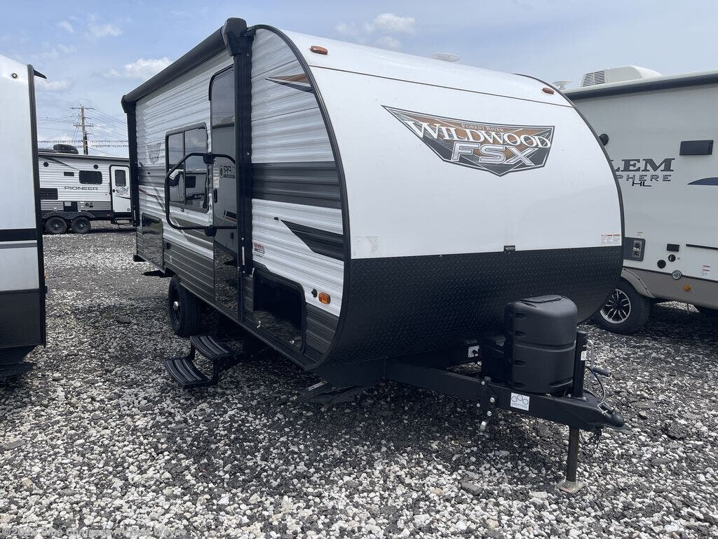 2024 Wildwood FSX 179DBK by Forest River from Blue Compass RV Fort Wayne in Columbia City, Indiana