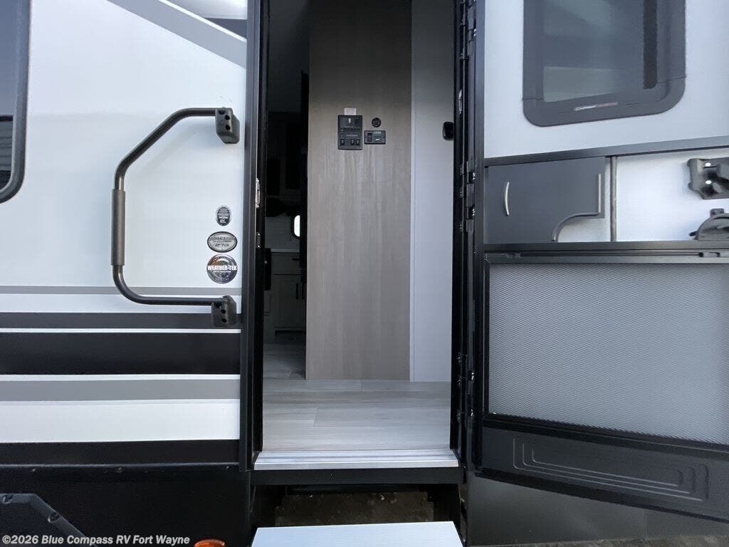 2026 Momentum G-Class 27G by Grand Design from Blue Compass RV Fort Wayne in Columbia City, Indiana
