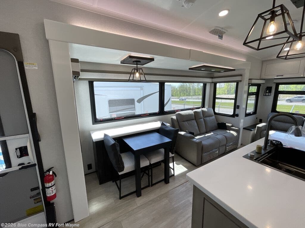 New 2026 Jayco Pinnacle 36FBTS available in Columbia City, Indiana