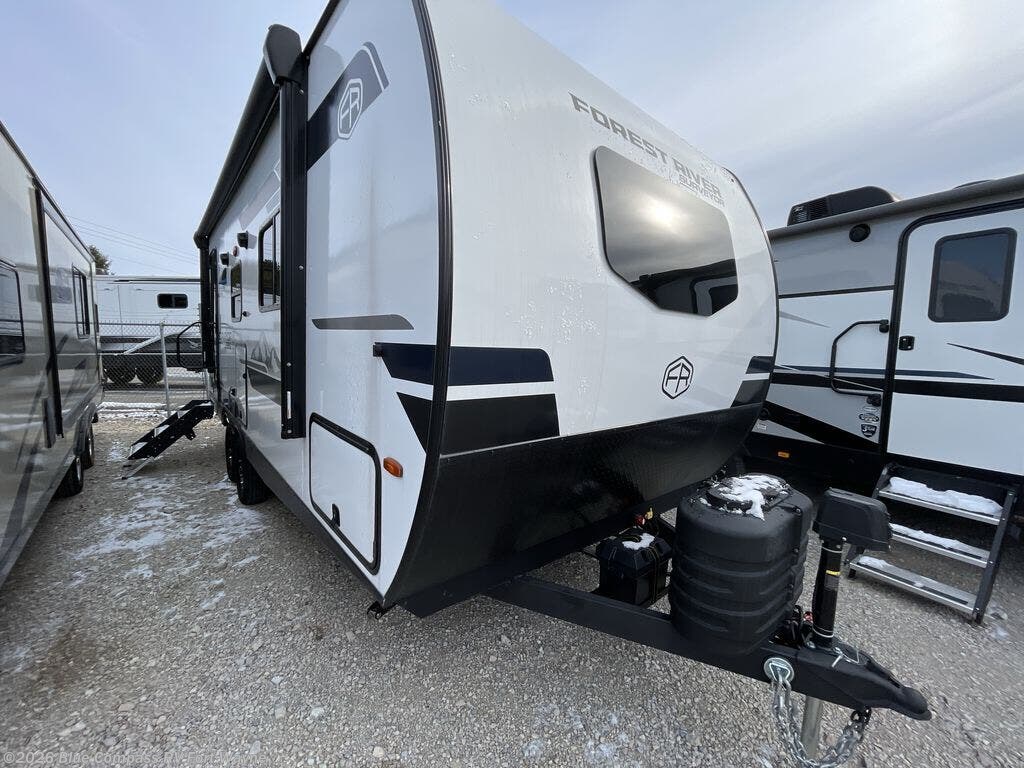 2025 Surveyor Legend 202RBLE by Forest River from Blue Compass RV Fort Wayne in Columbia City, Indiana