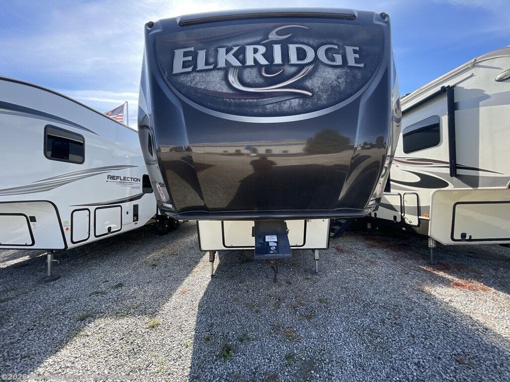 Used 2018 Heartland ElkRidge 30RLT available in Columbia City, Indiana